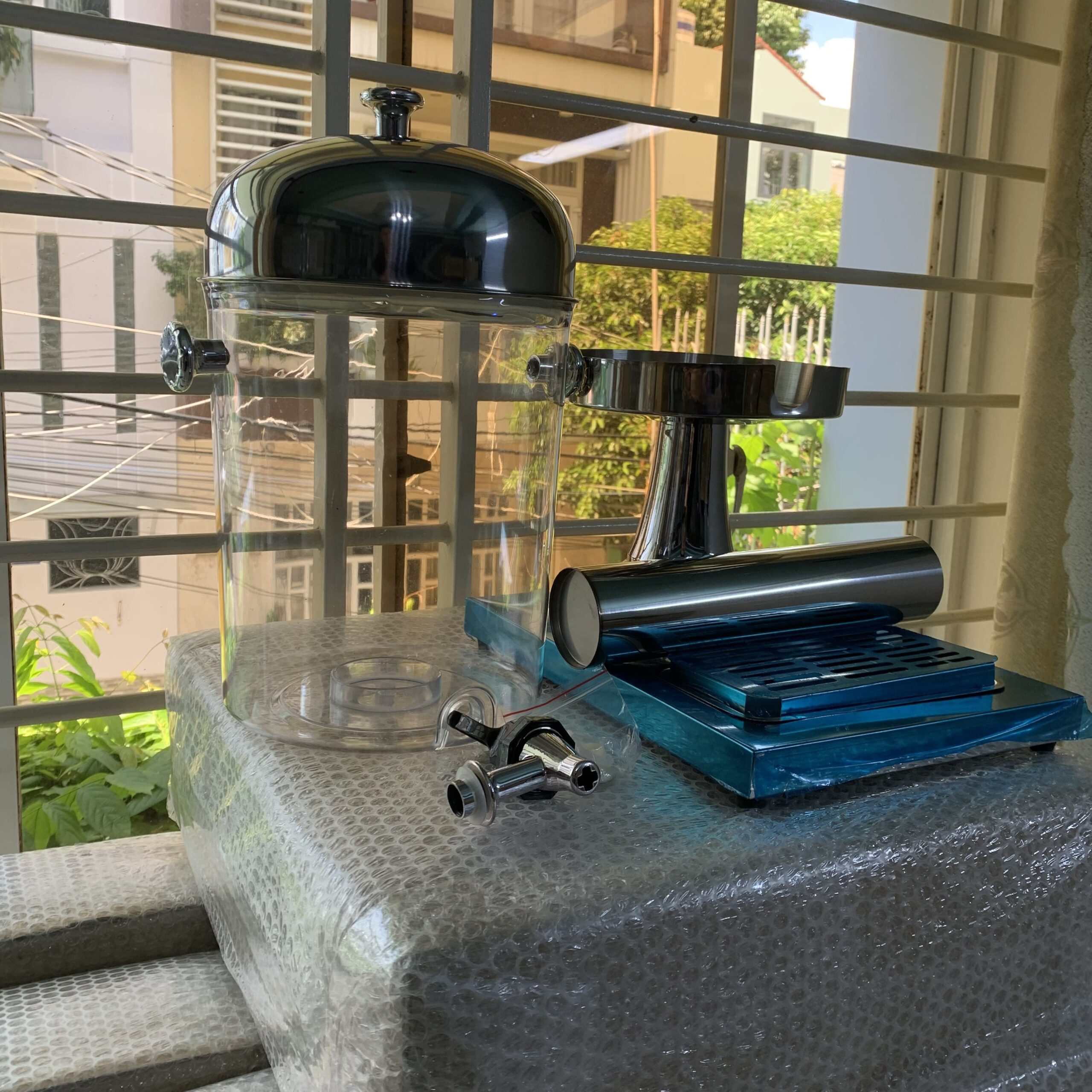 binh-dung-nuoc-trai-cay-8l