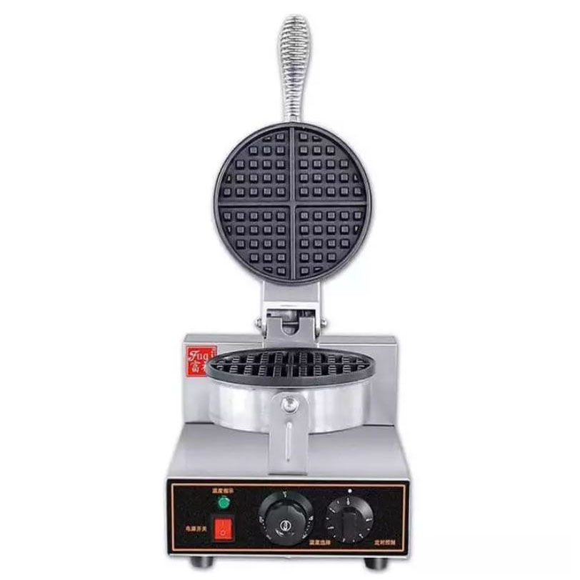 may-lam-banh-waffle-dang-tron